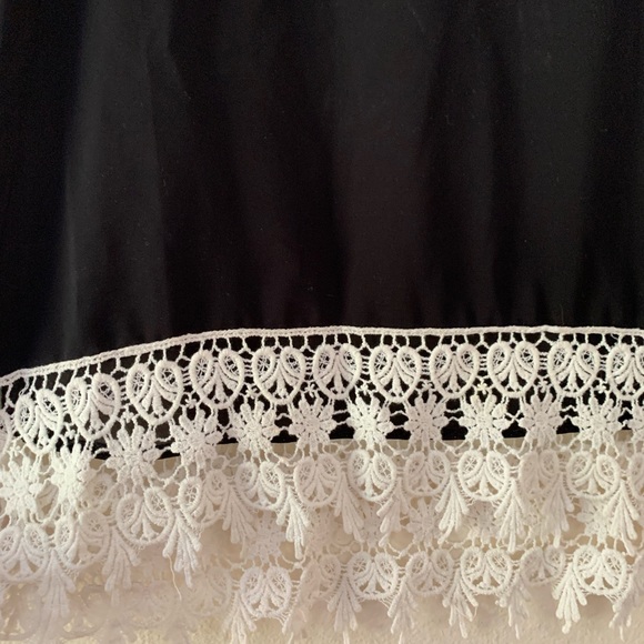 Cute black shirt, see through, lace - Picture 2 of 2